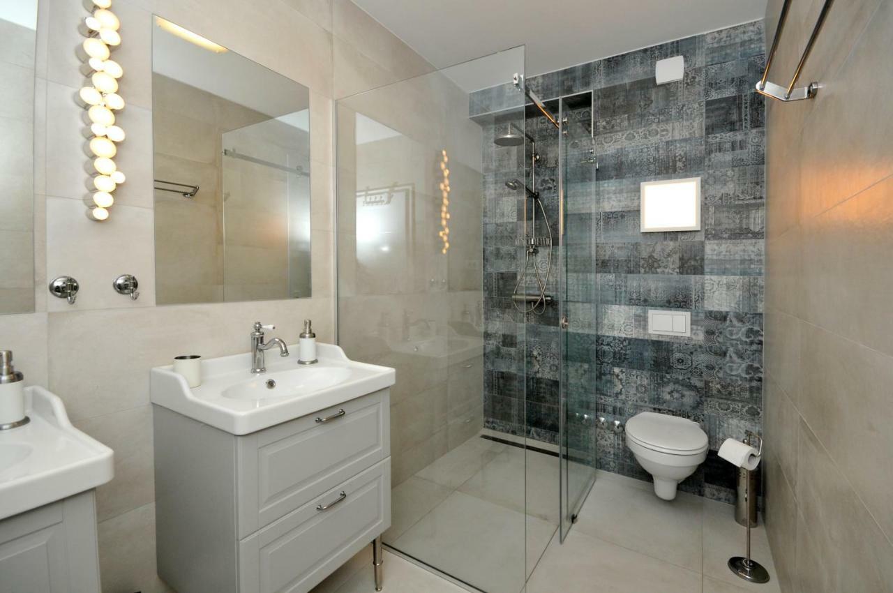 Apartmani Olive Trogir Exterior photo