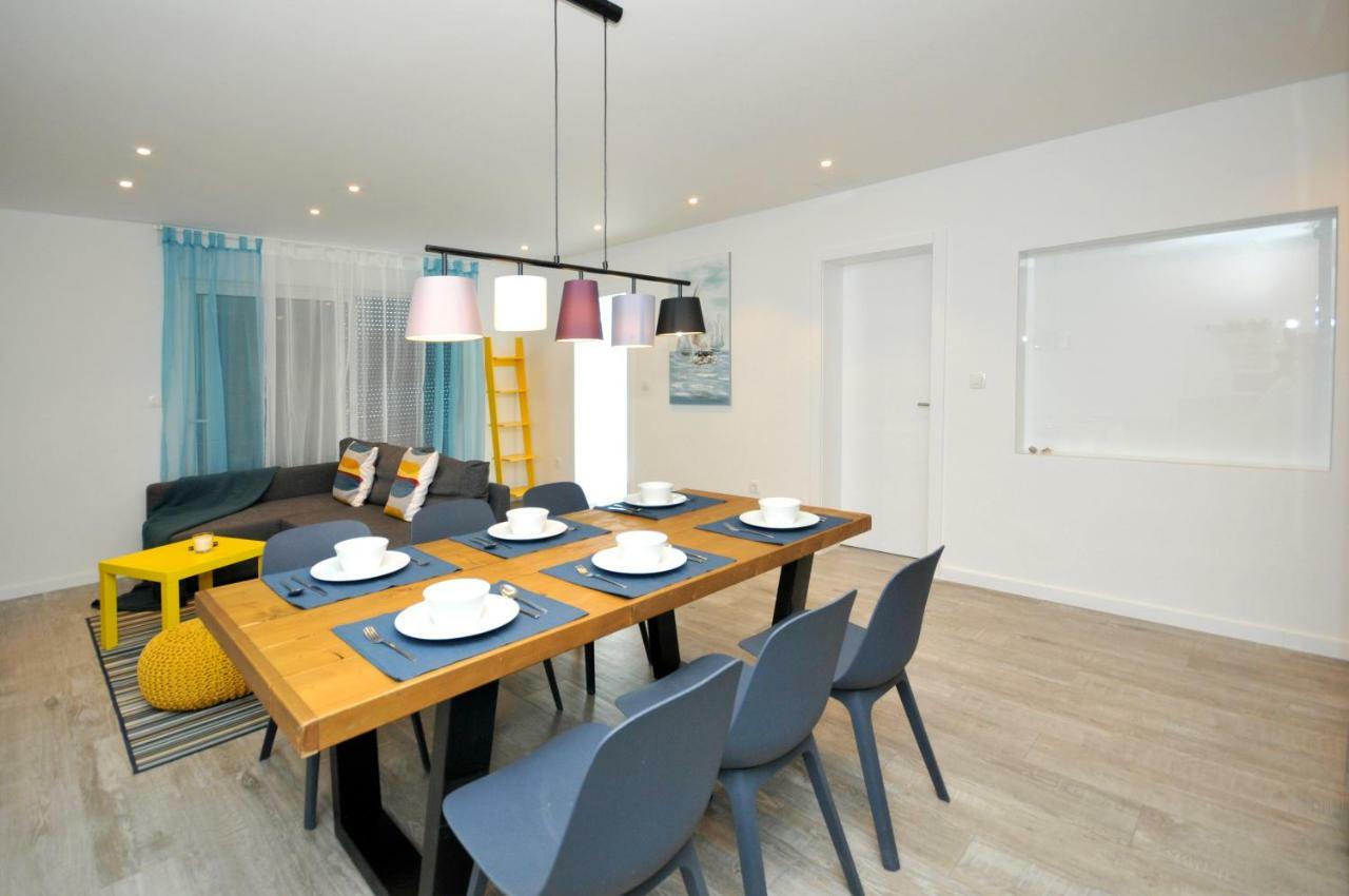 Apartmani Olive Trogir Exterior photo